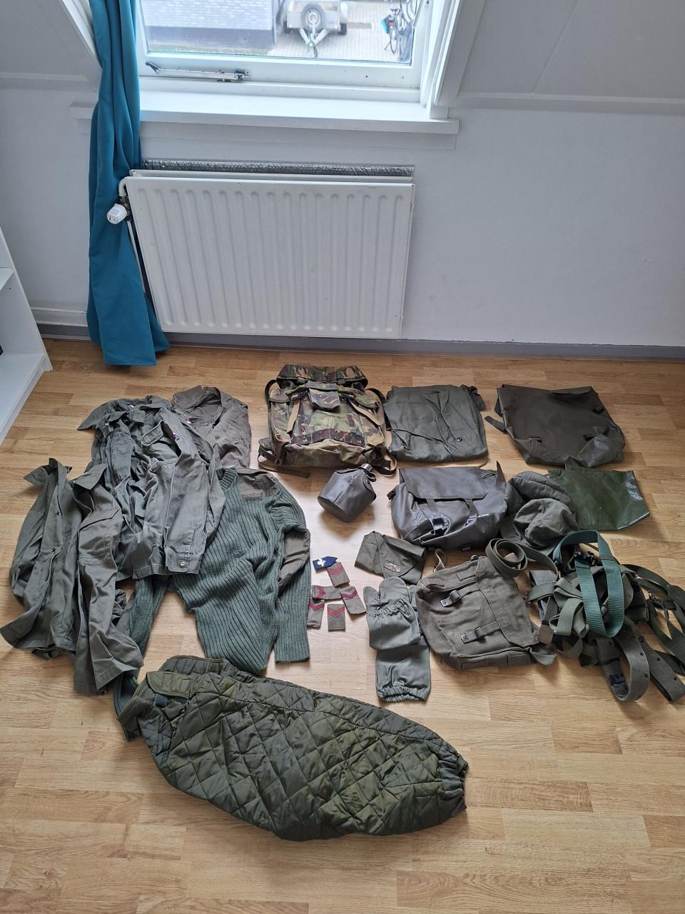 Militaire duffel + rugzak + meer