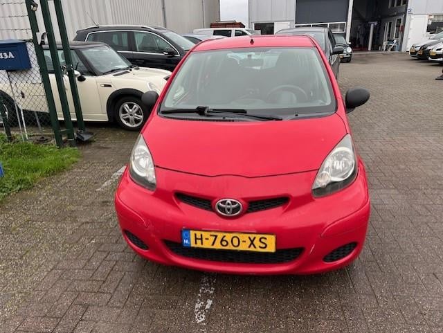 Toyota Aygo 1.0-12v