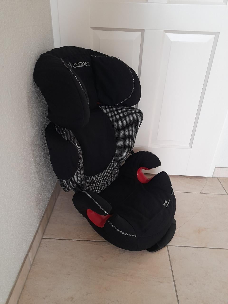 Maxicosi Rodi  autostoel 15 / 36 kg (in goede nette staat)