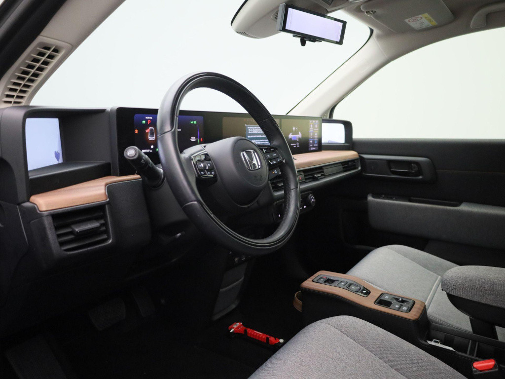 Honda E advance 17" | automaat | navigatie | panoramadak | 360 camera | app