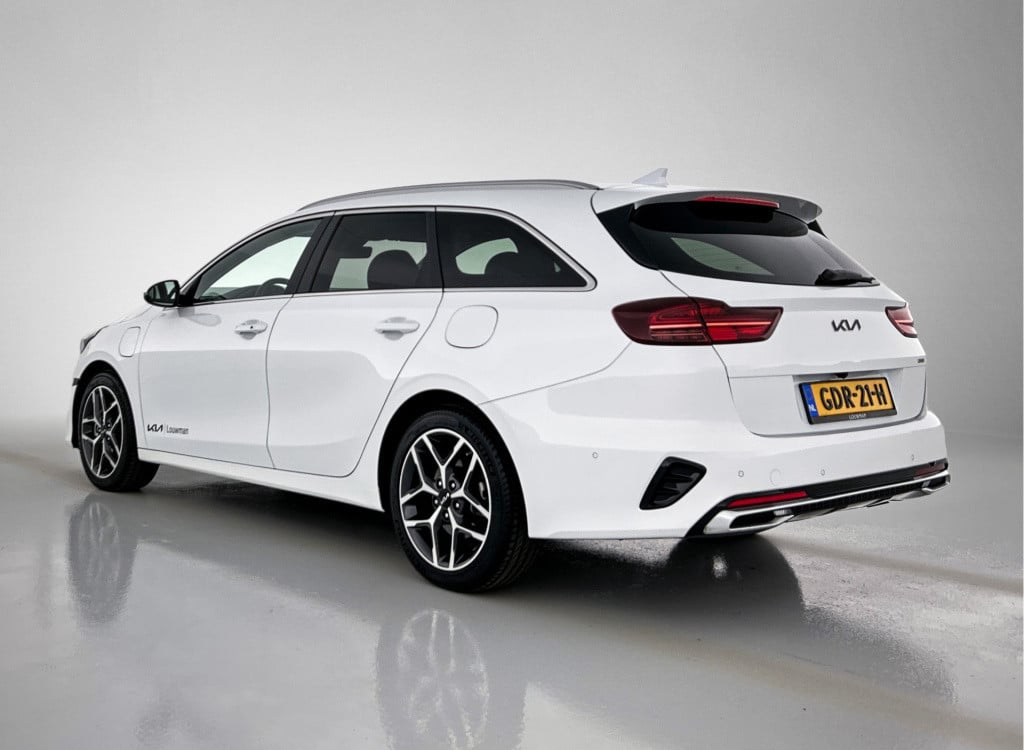 Kia Ceed Sportswagon 1.6 gdi phev executiveline | leder | panoramadak |  st