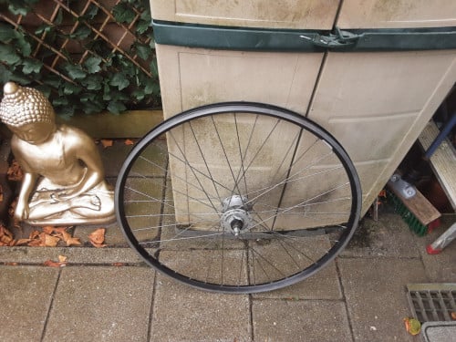 28 inch shimano voorwiel, naafdynamo,  velg rem