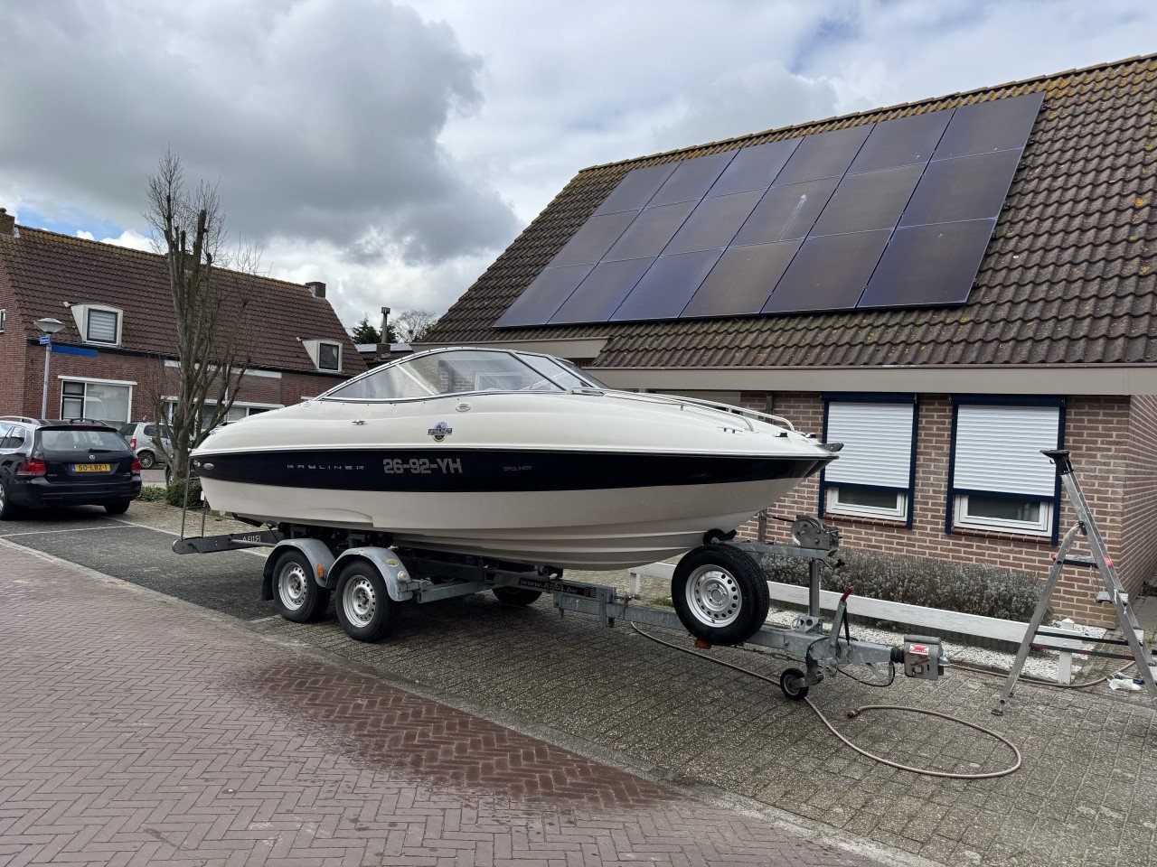 Bayliner 602 capri cuddy + Geremde RIBA dubbelasser