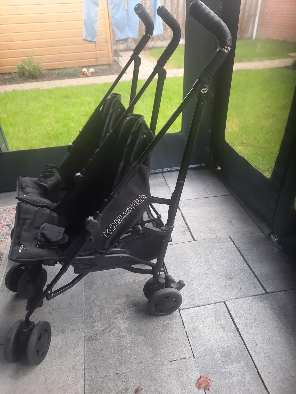 Koelstra tweeling buggy
