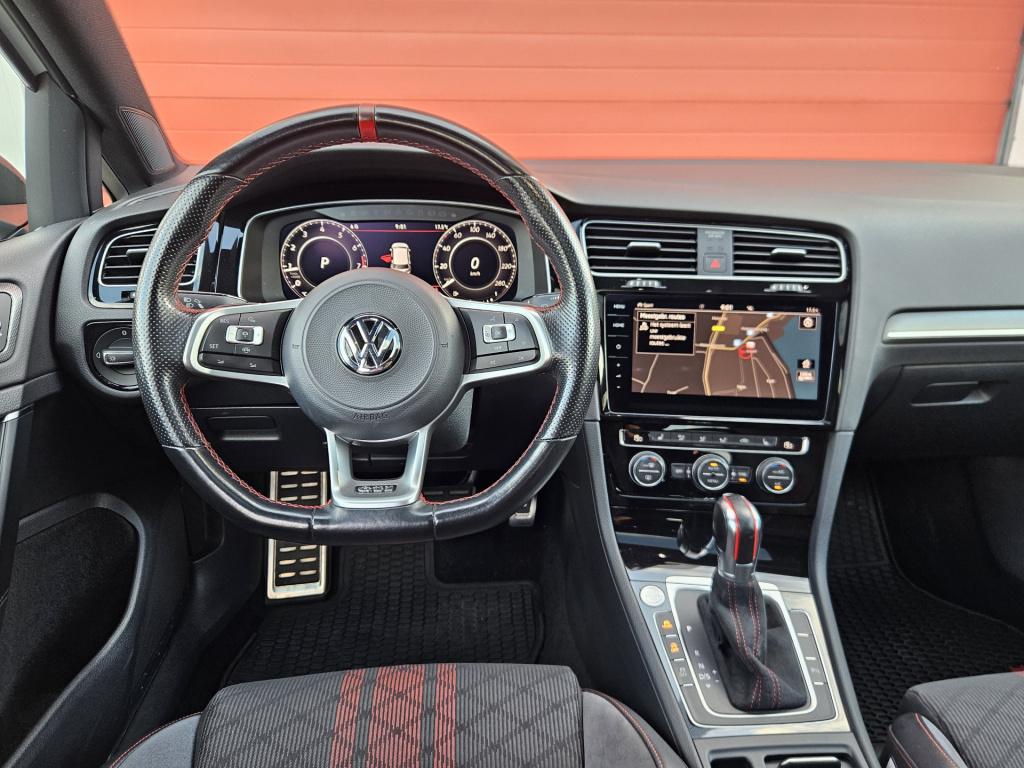 Volkswagen Golf 2.0 tsi gti tcr | akrapovic | pano | acc | rijklaar inclusi