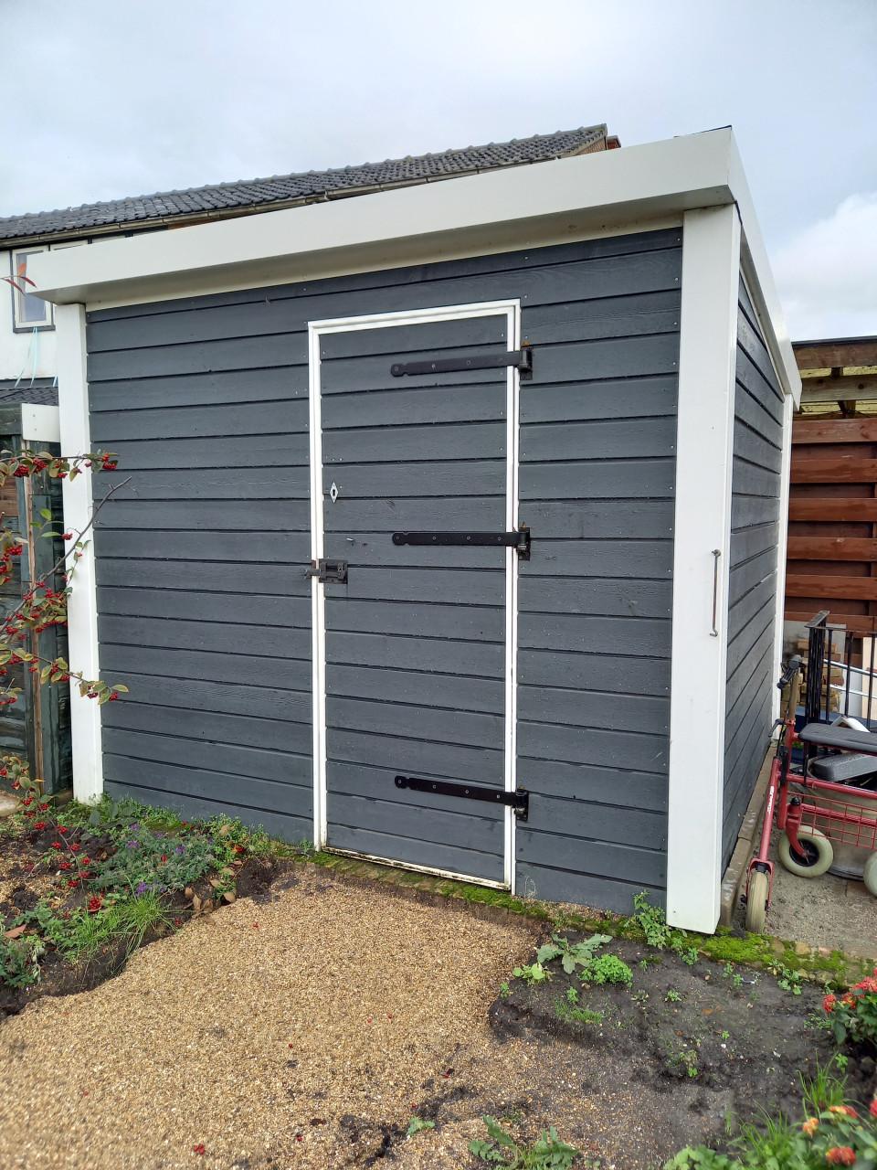 Schuurtje 2.40 x 2.10 x 2.02