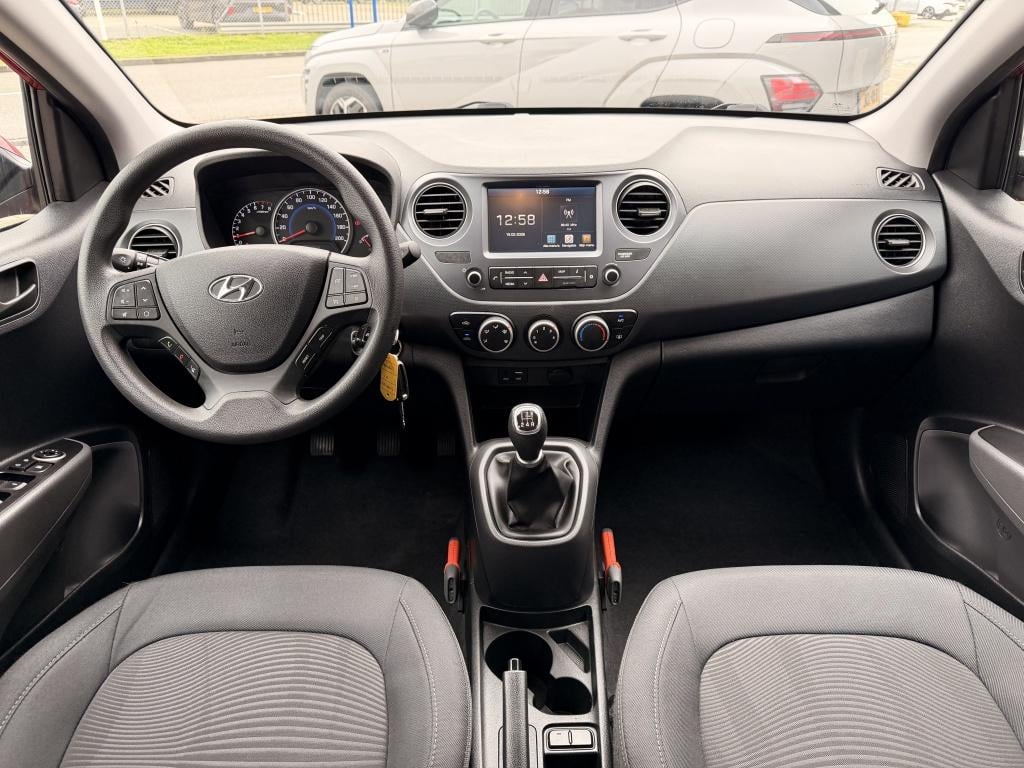 Hyundai I 10 1.0i comfort | navigatie | apple carplay | cruise | airco