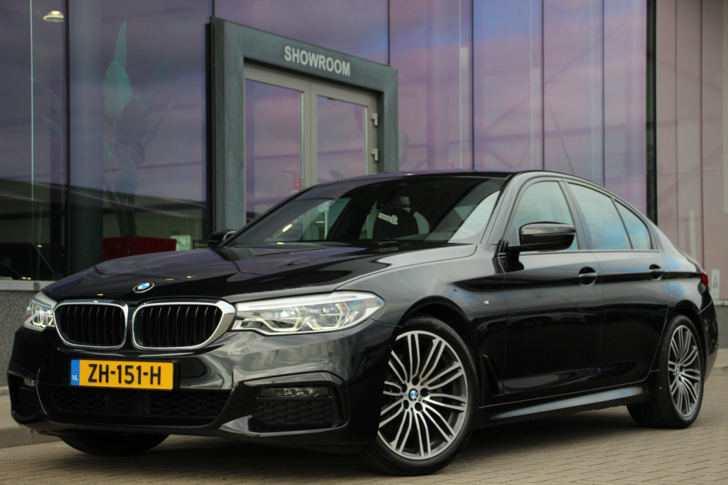 BMW 5 Serie 520i high executive m-sport | orig. nl | dealeronderhouden