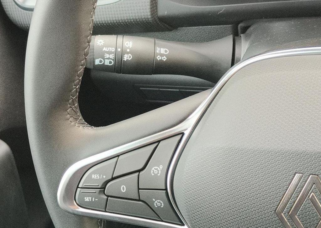 Renault Kangoo 1.5 blue dci 115 extra l1 125th annivarsary - alarm