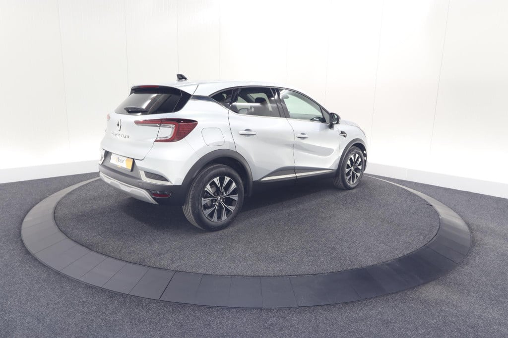 Renault Captur tce 140 edc techno | camera | 9.3 inch groot scherm | stoelv
