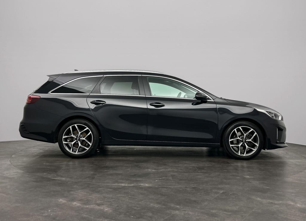 Kia Ceed Sportswagon 1.5 t-gdi mhev gt-line edition | automaat | lmv | navi