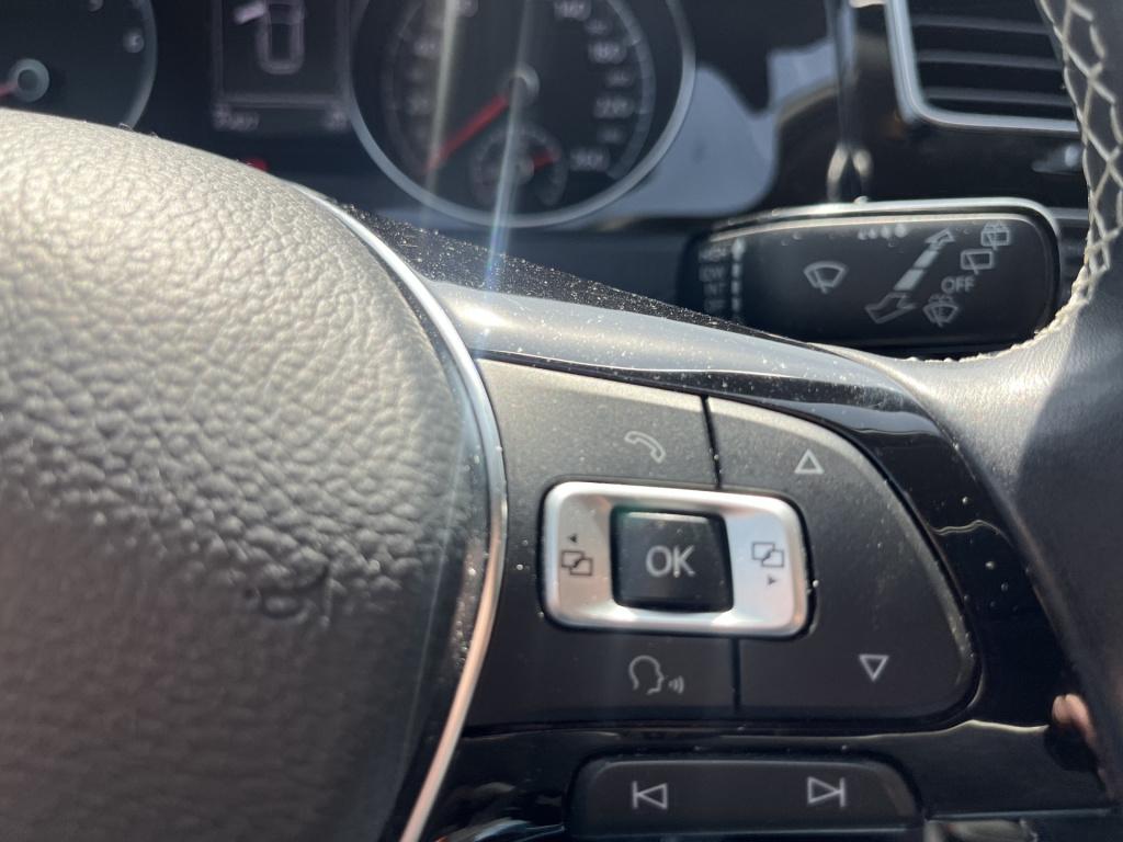 Volkswagen Golf 1.2 tsi cup edition 85 dkm navi