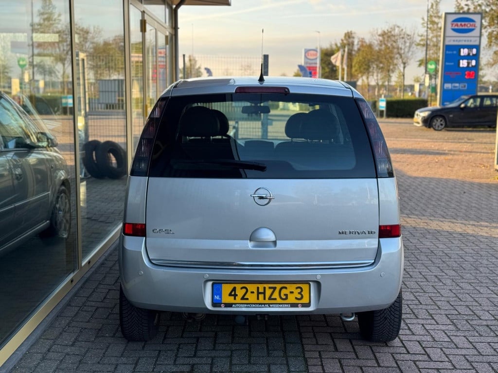 Opel Meriva 1.6-16v temptation