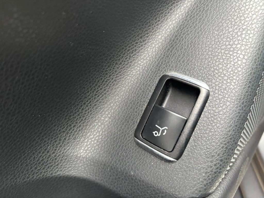 Mercedes-Benz Gla-klasse 180 122pk business solution, cruise control, elekt