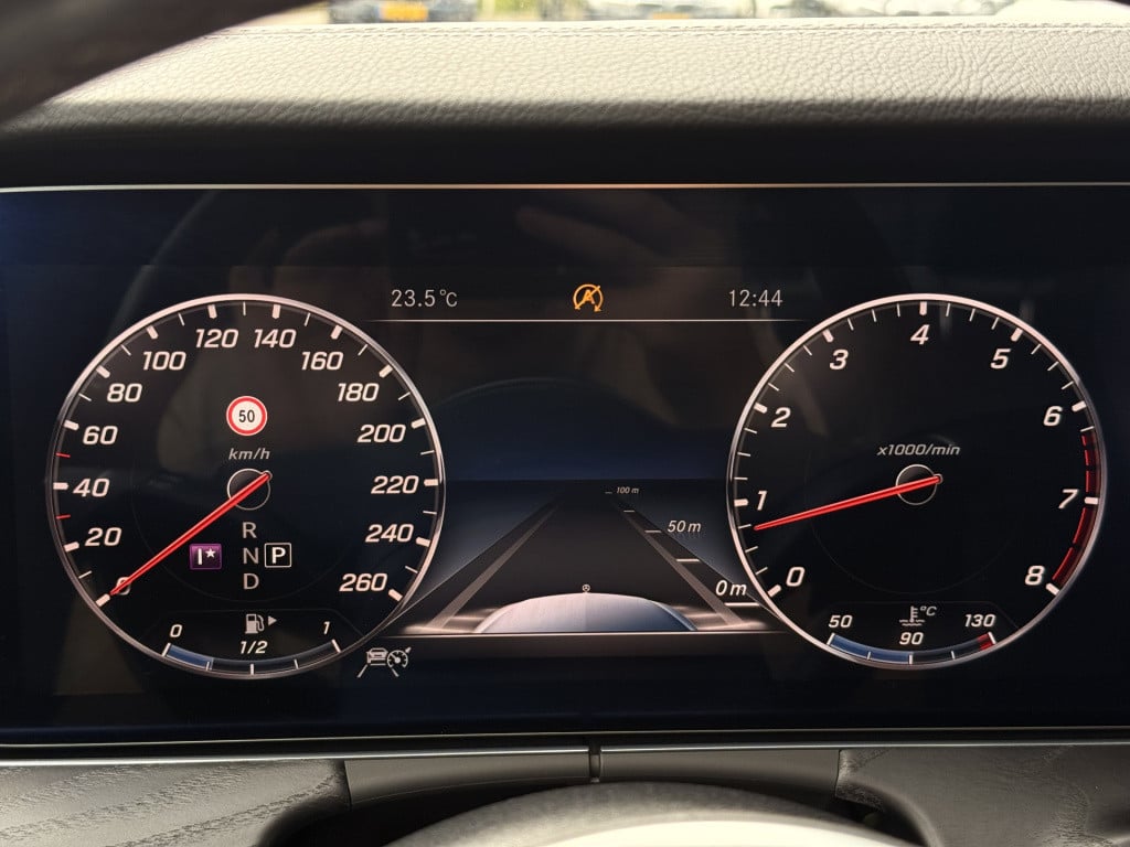 Mercedes-Benz E-Klasse 200 premium plus designo | amg | pano | burmester | 