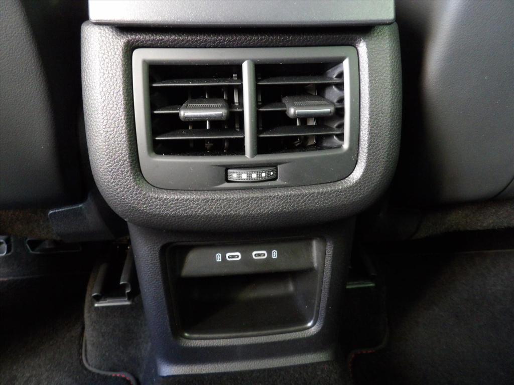 Seat Ateca 1.5 ecotsi 150pk dsg-7 fr business intense