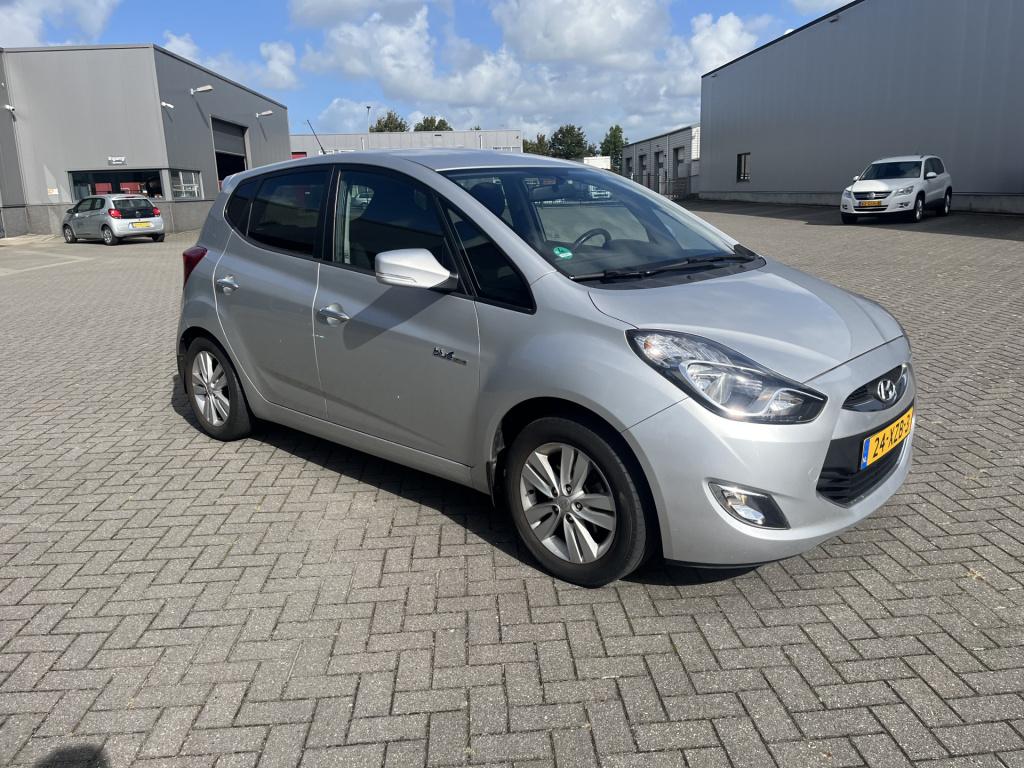 Hyundai Ix20 1.4i i-vision 72 dkm