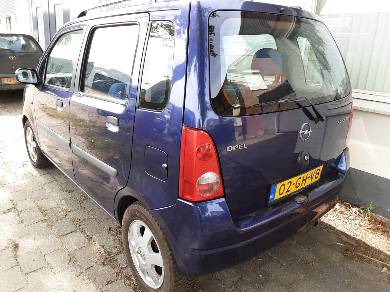 Opel Agila 1.2-16V Elegance