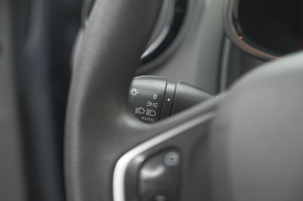 Renault Clio tce 90 limited | navigatie | parkeersensoren | cruise control 