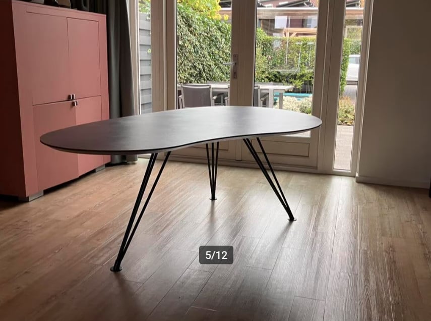 Eettafel cloudy (206x120) brons (als nieuw)