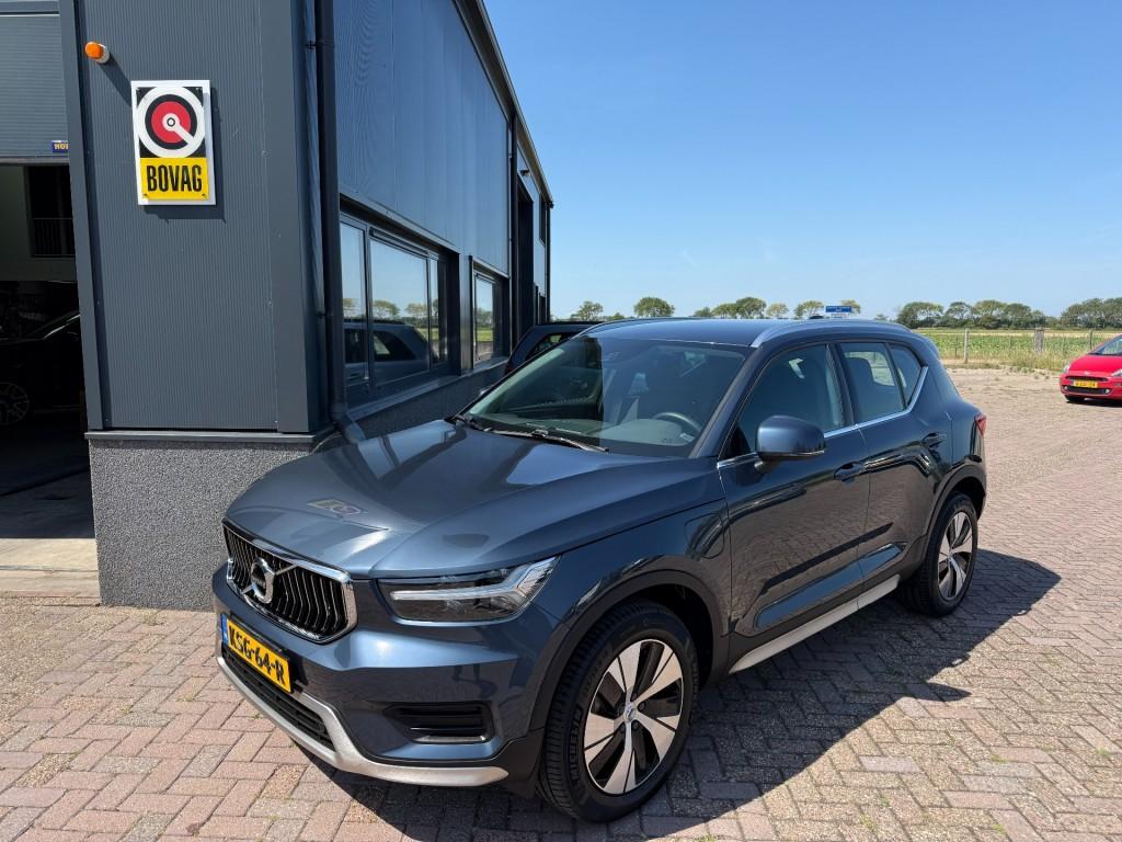Volvo XC40 1.5 t5 recharge inscription expression