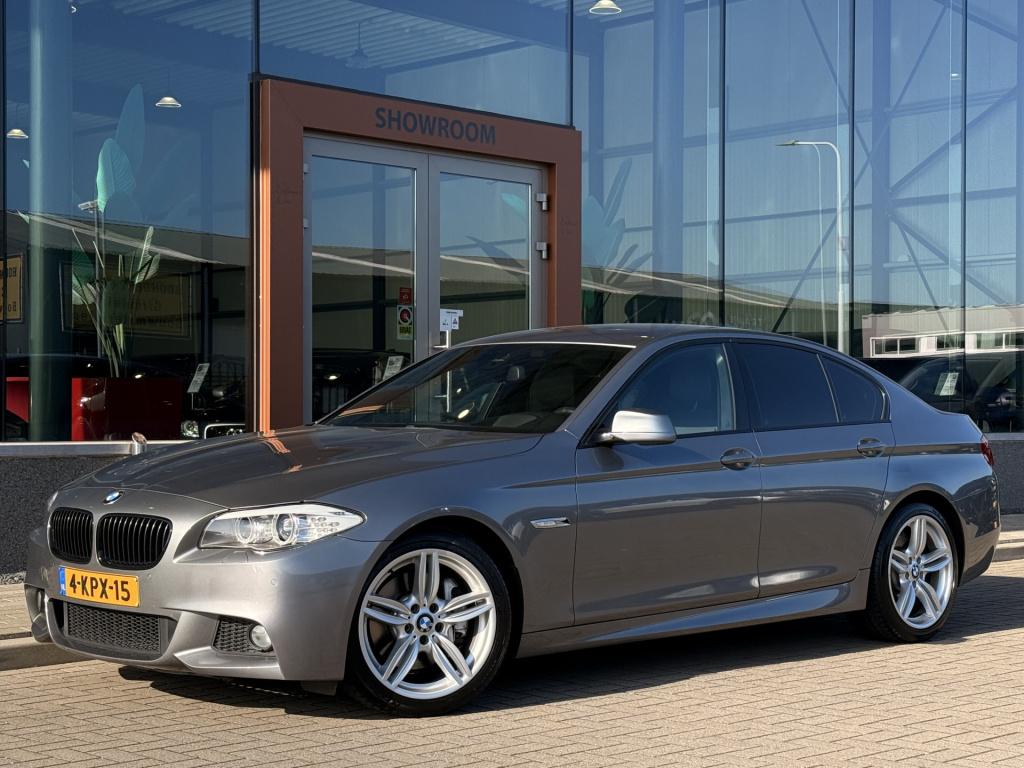BMW 5 Serie 528i m pakket | head-up | cruise | stoelverwarming | navi | led