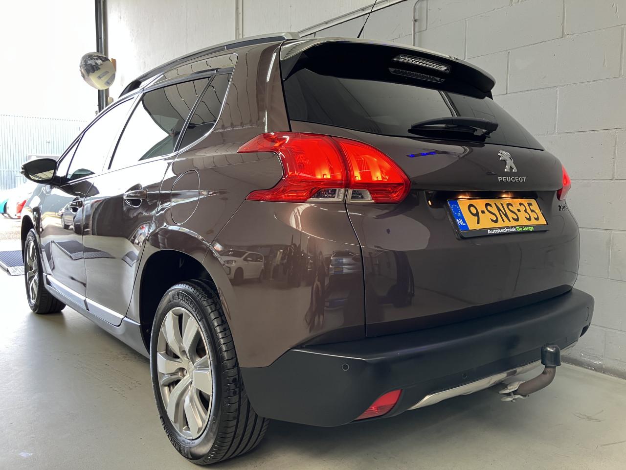 Peugeot 2008 Allure premium plus pack