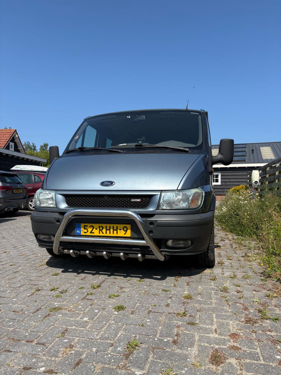 Camper bus