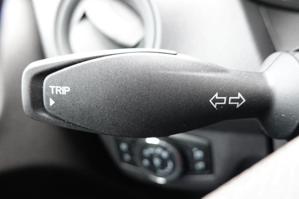 Ford Transit Courier 2022 ford transit courier gesloten bestelwagen trend, 