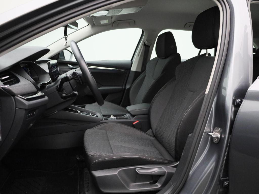 Skoda Octavia combi 1.5 e-tsi business edition plus | automaat | navigatie 