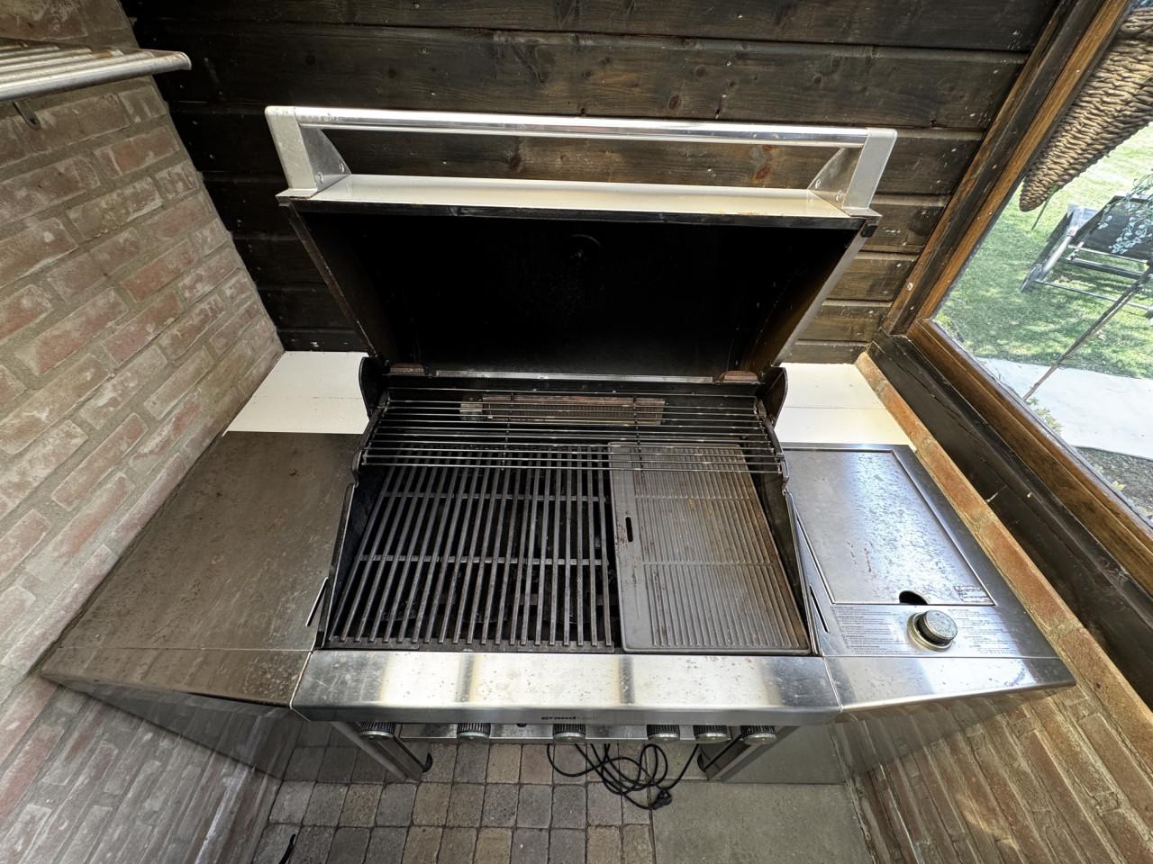 Barbecue Buitenkeuken op gas GRAND HALL G4
