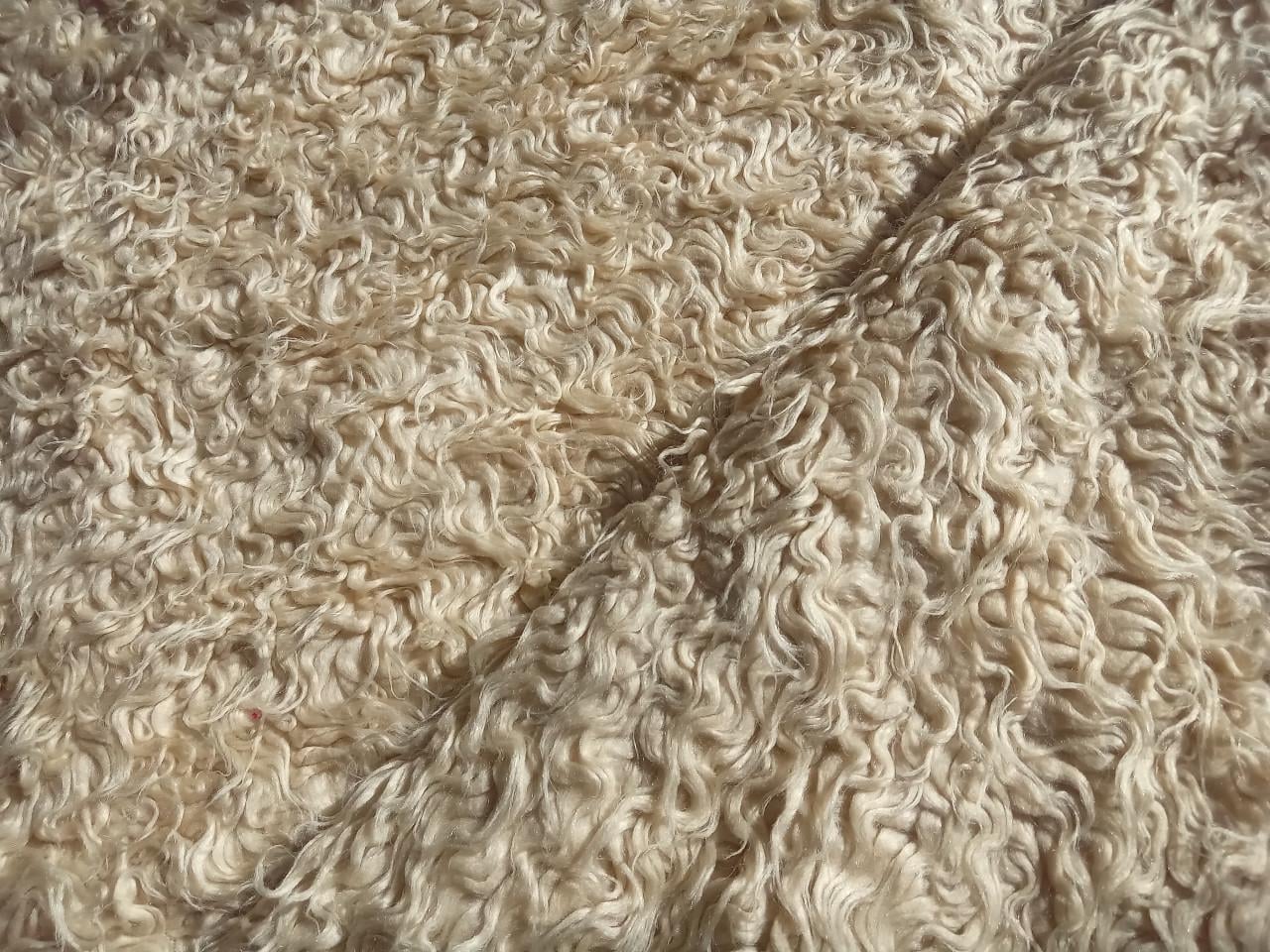 Vintage bedsprei 'vacht'