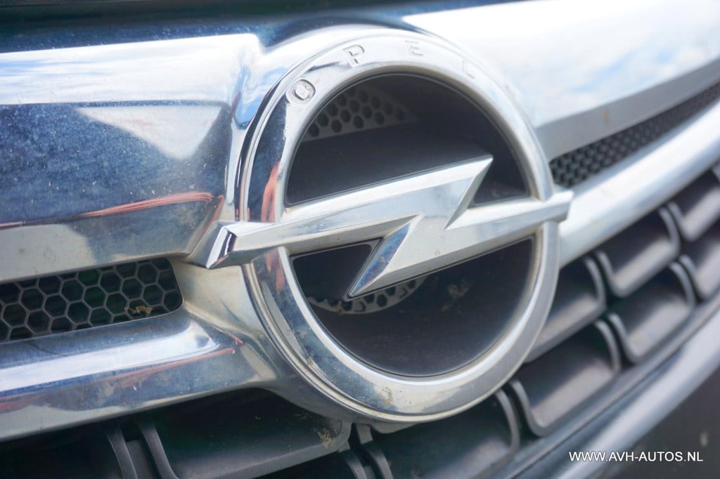 Opel Corsa 1.2 ecoflex anniversay edition lpg