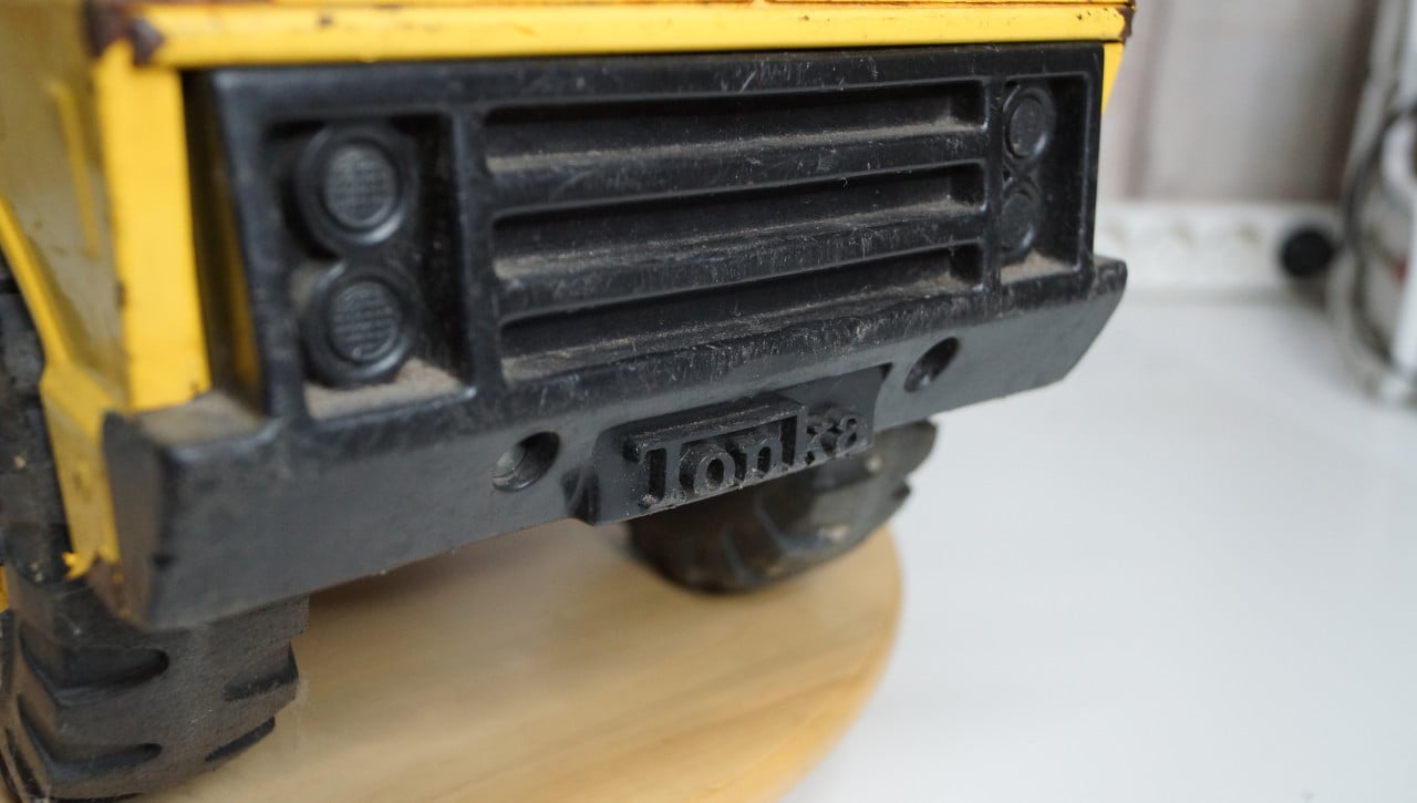 Tonka Mighty Dump truck