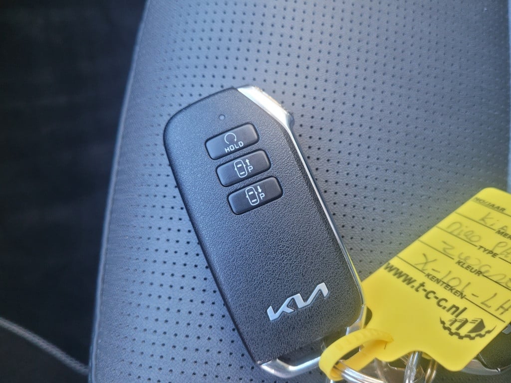 Kia Niro 1.6 gdi phev launch edition