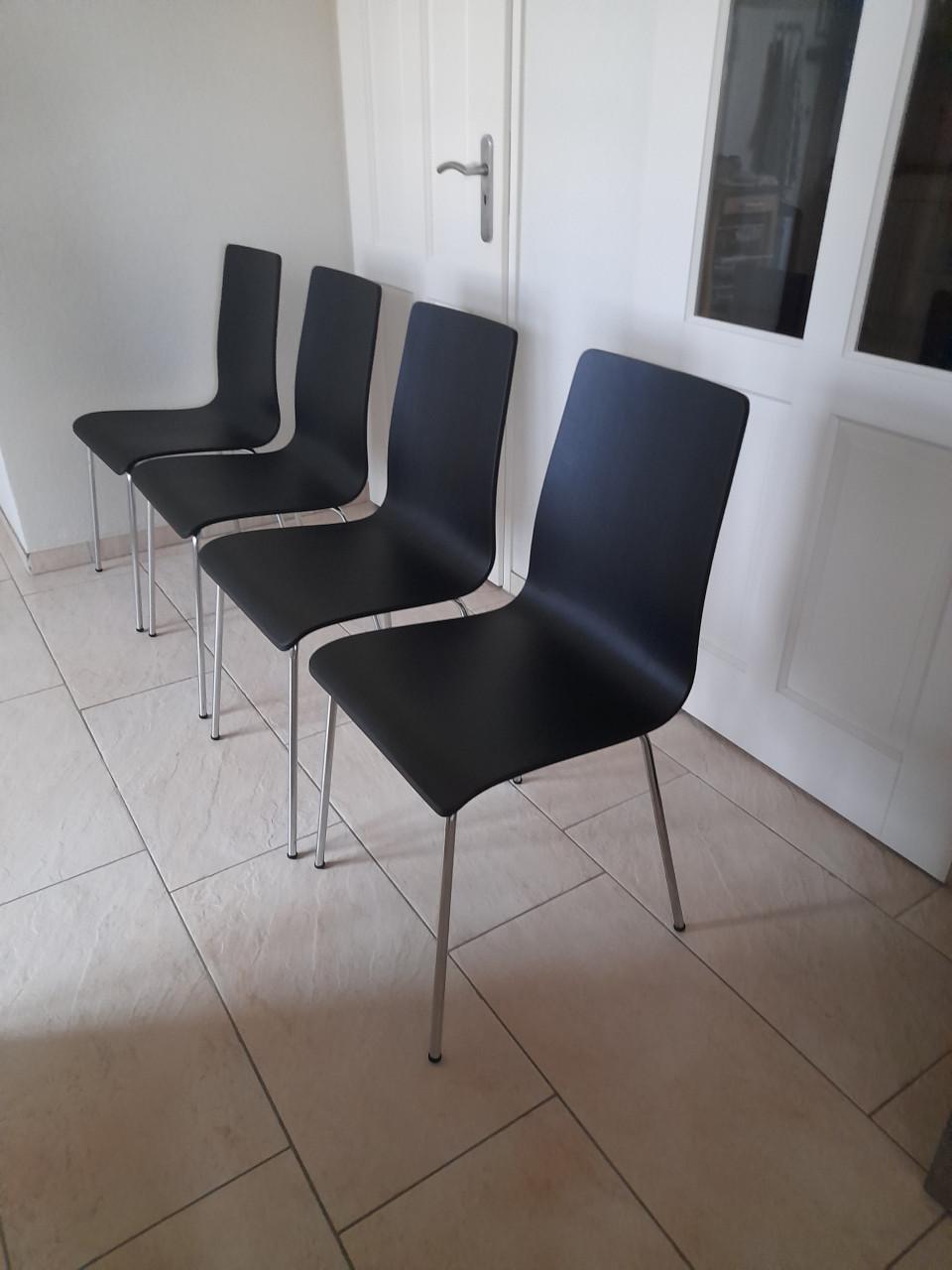 6 Leuke stoelen (in goede nette staat)