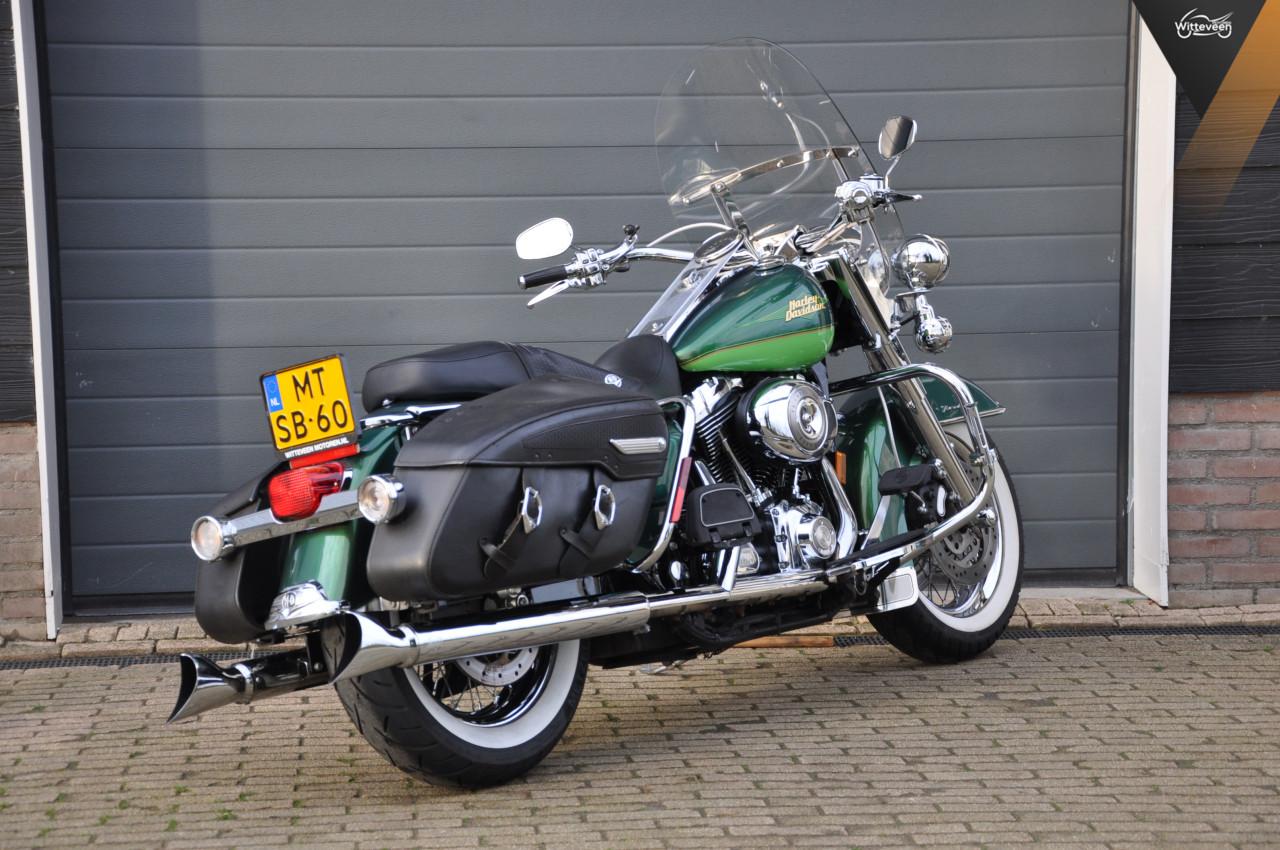 Harley-Davidson RoadKing Classic