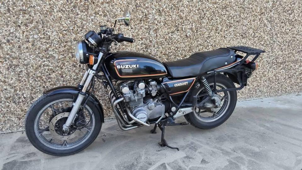 Suzuki GS650GT