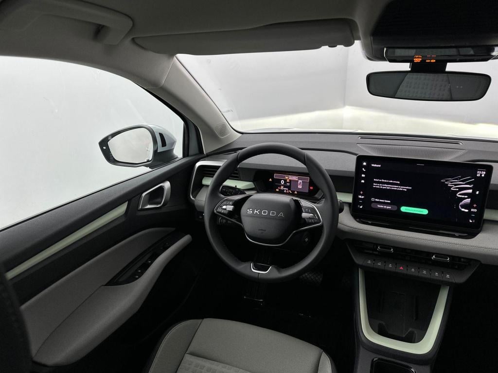Skoda Epiq hero elektromotor 155 kw / 211 pk hatchback elektr