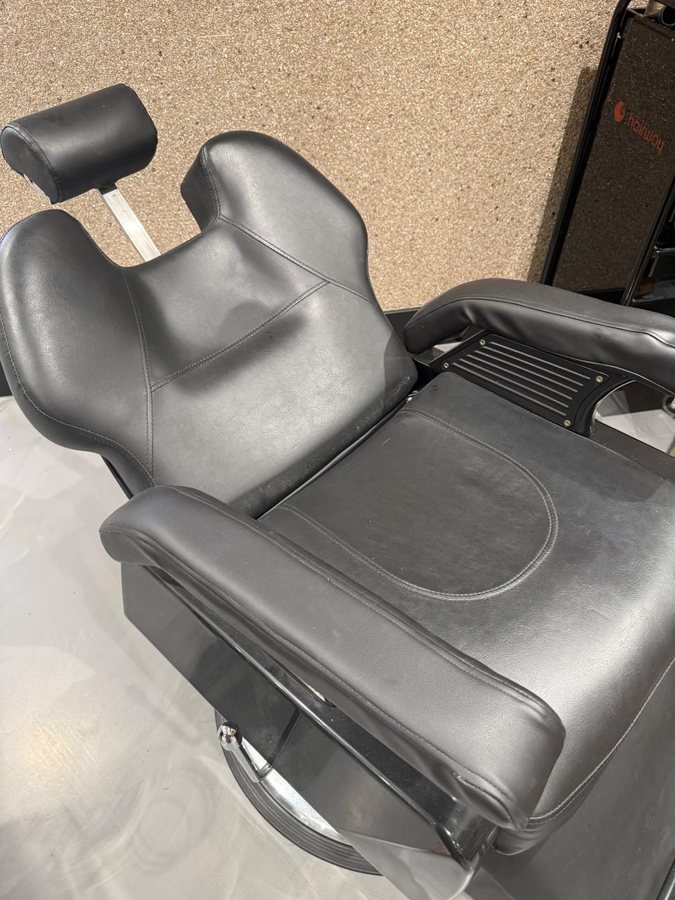 Barber stoel (wenkbrauwen, wimpers, schoonheidssalon)