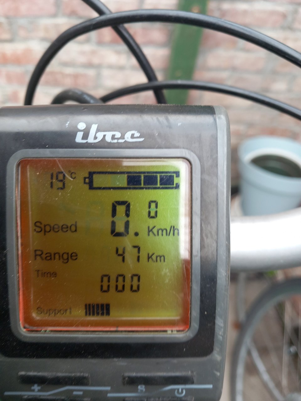 Accu, display voorwiel met motor Bikkel