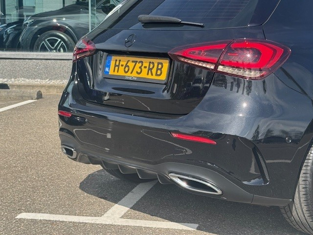 Mercedes-Benz A-Klasse 220 launch edition amg l camera l nightpakket l led 