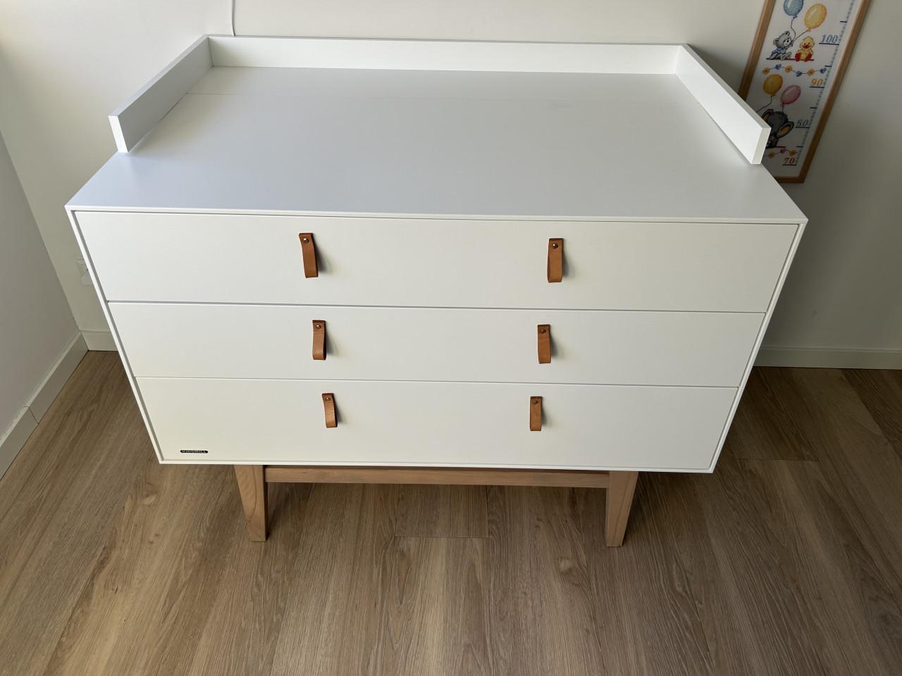 Kidsmill Noud commode, bladvergroter & kast