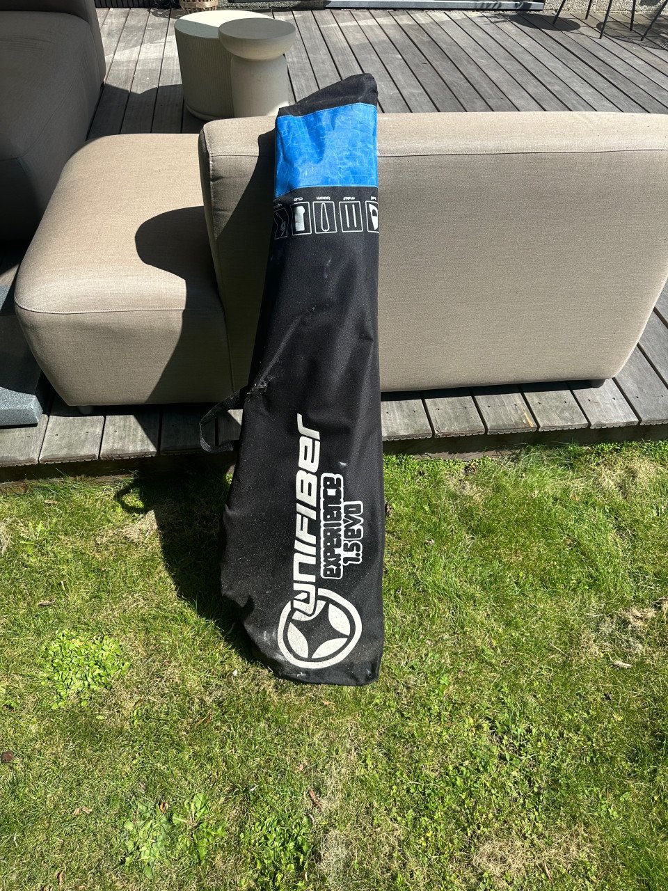 Complete Unifiber windsurf set/Rookie 225 + zeilen 1.5 + 4.0