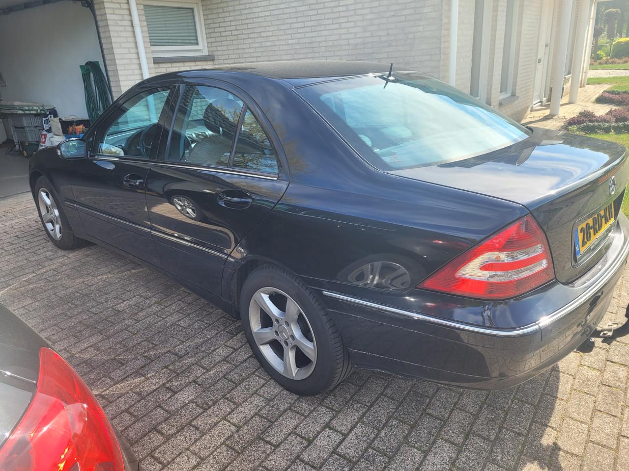 Mercedes C klasse 220 diesel Automaat Avantgarde 2005 245.000 km