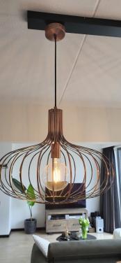Te koop 2 hanglampen