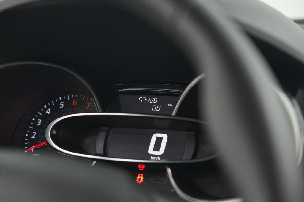Renault Clio estate tce 90 zen | navigatie | airco | stoelverwarming | crui