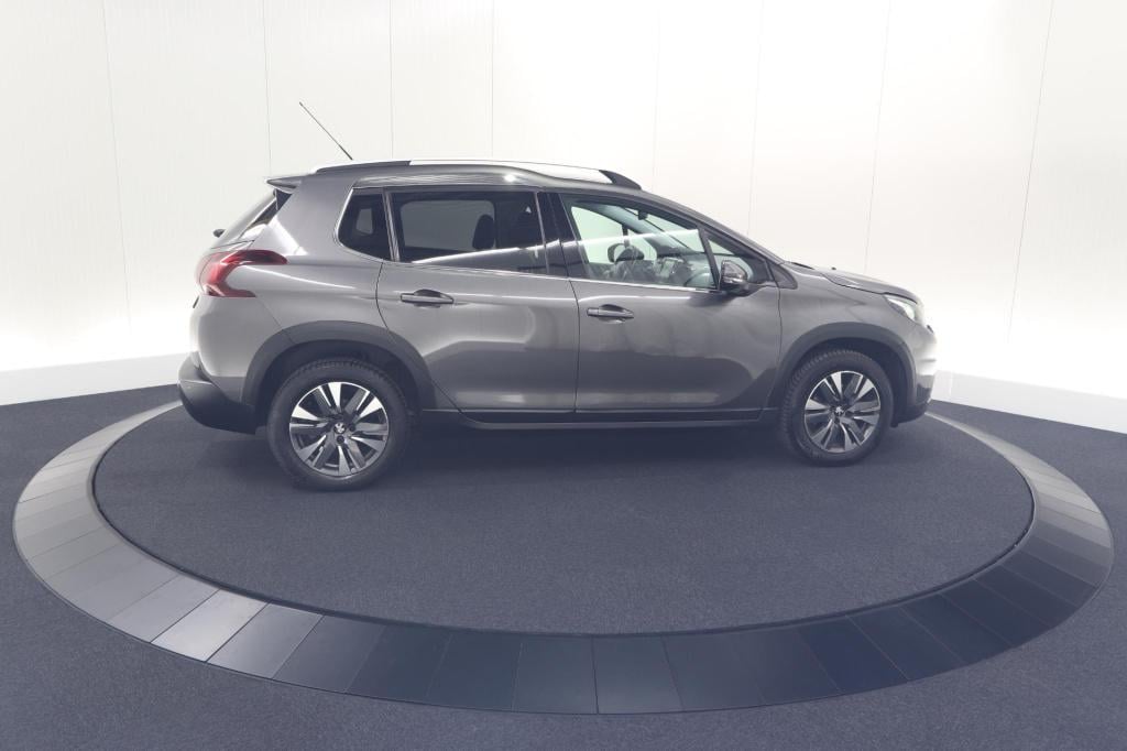 Peugeot 2008 puretech 110 eat6 allure | camera | navigatie | parkeersensore