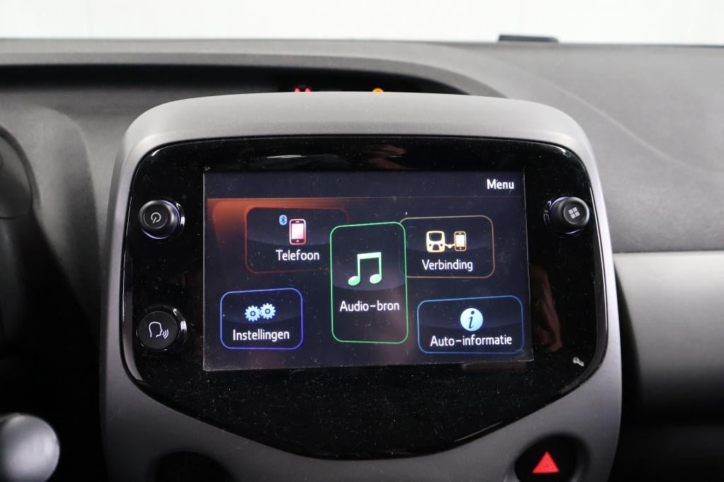 Toyota Aygo 1.0 vvt-i x-play