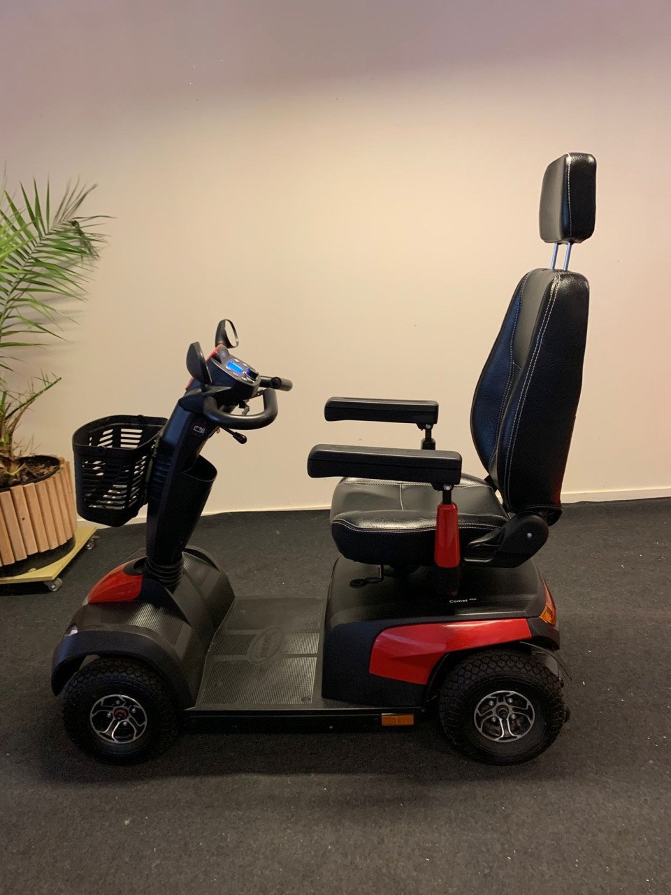 Scootmobiel Invacare Comet Pro 4 wielen